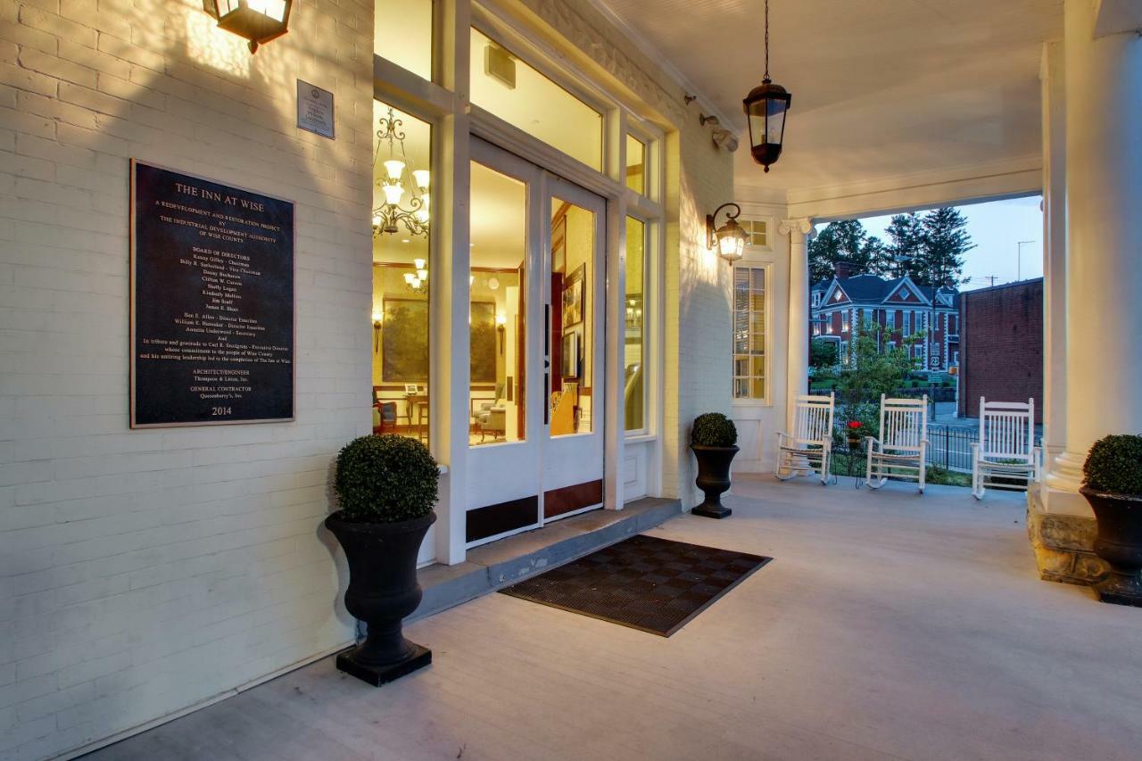 The Inn At Wise Bagian luar foto